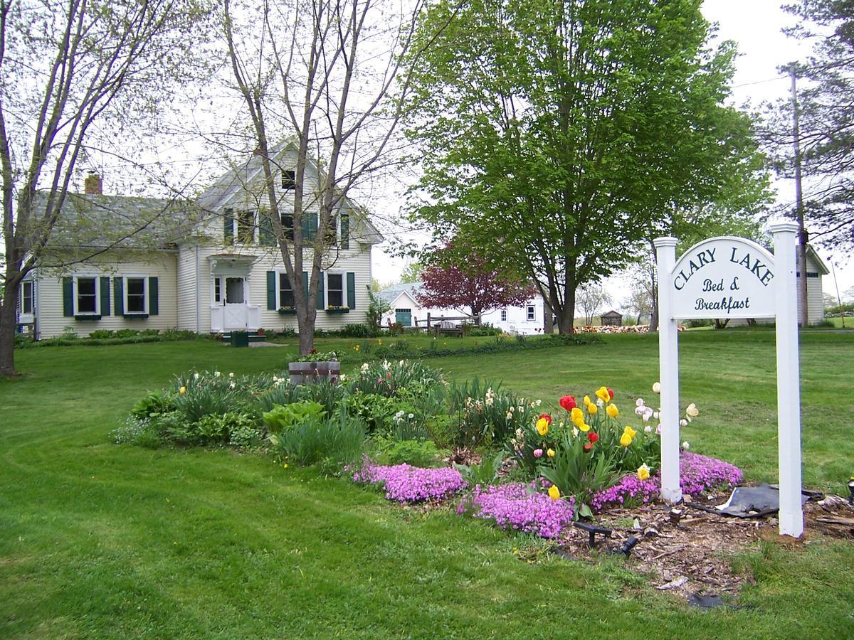 Clary Lake Bed And Breakfast Jefferson Eksteriør bilde